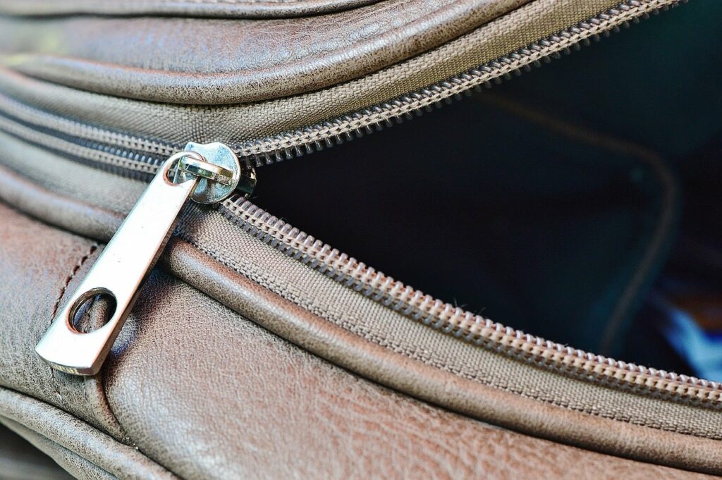 Ladendiebstahl: Wann darf ein Detektiv Taschen kontrollieren?